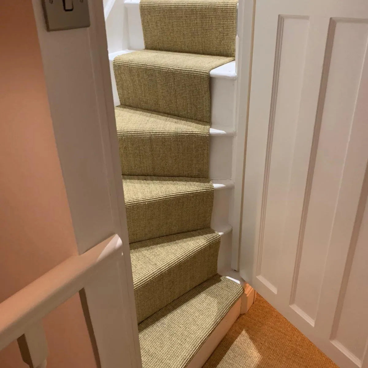 Sisal Small Boucle Carpet in Bergamot, close-up